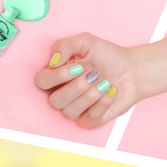 Oh-Flossy-Nail-Polish-Set-Australian-Supporters-Green-Yellow-Silver-glitter