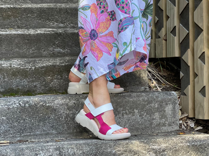 Quality European women's sandals. Made in Spain of leather, comfortable wedge sole unit. In Fuschia/fuxia/ fuchsia colour. Great travel sandal.