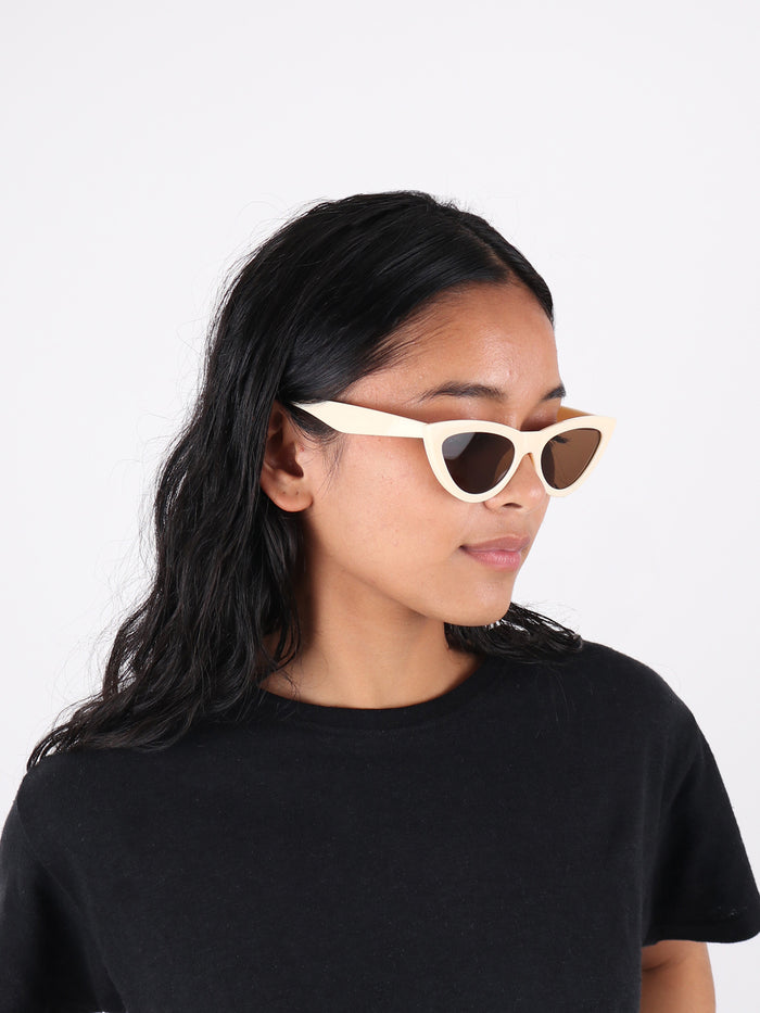 Reality Sunglasses ECO - Kiss Kiss | Bone-Image 5
