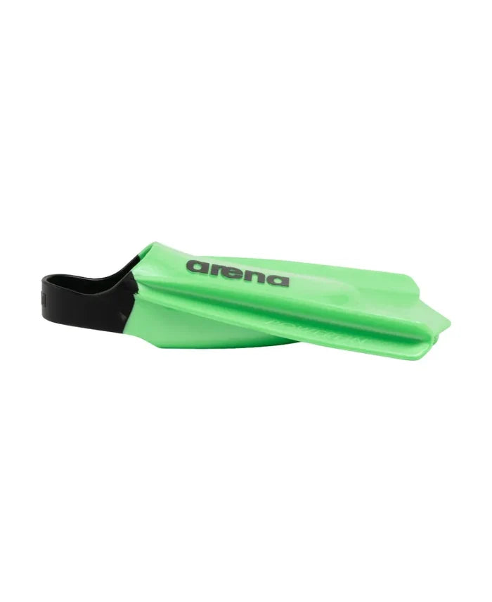 Green Arena Powerfin Pro II training fins for swimming, featuring a sleek design and adjustable strap for optimal performance.