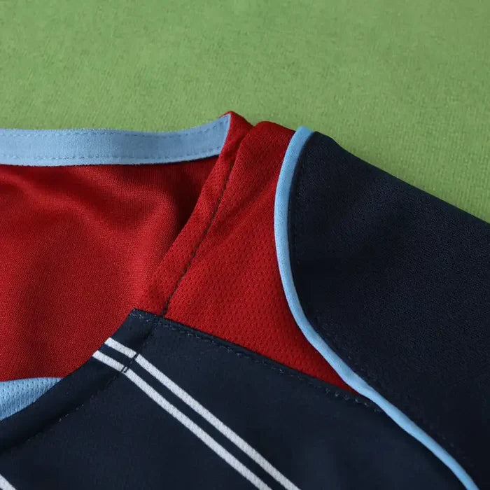 Atletico Madrid Away Retro 04/05 Season Jersey