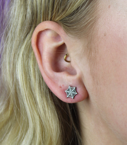 Spider Web Stud Earrings (Black)
