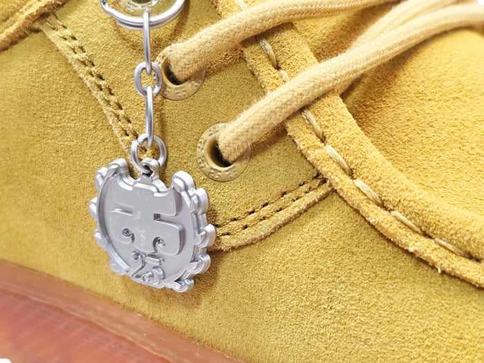 Cats Low - Buttery Wheat Suede