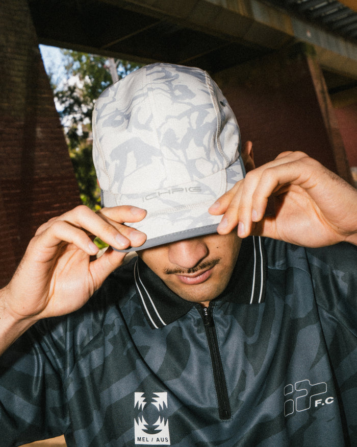 Ichpig - Outline 4 Panel Cap - Moonrock
