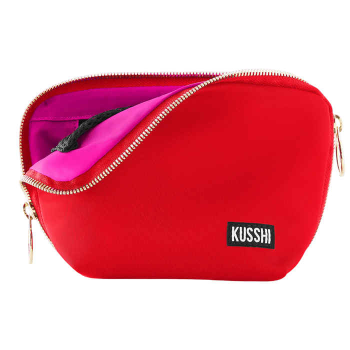 kusshi everyday makeup bag, candy apple red makeup bag, kusshi cosmetic bag, red pink makeup bag, travel makeup bag, stylish toiletry bag, kusshi red bag, everyday beauty bag