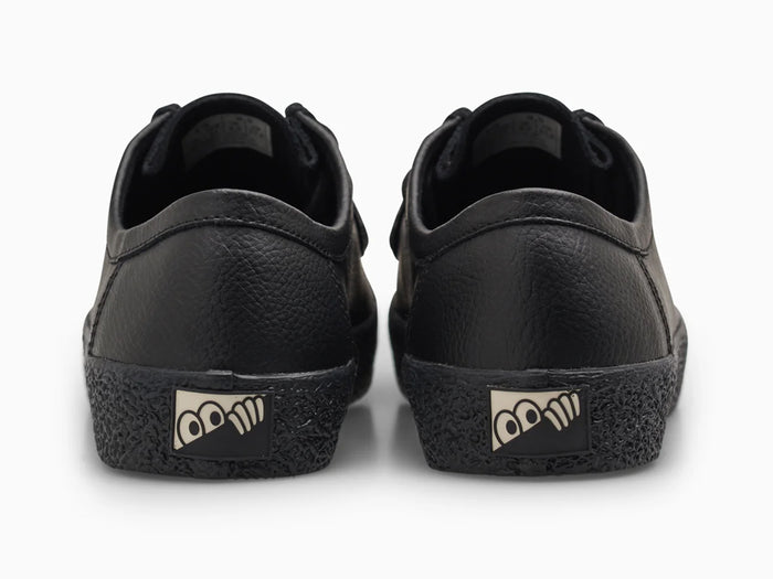 Last Resort AB - VM006 Moc Leather - Black / Black