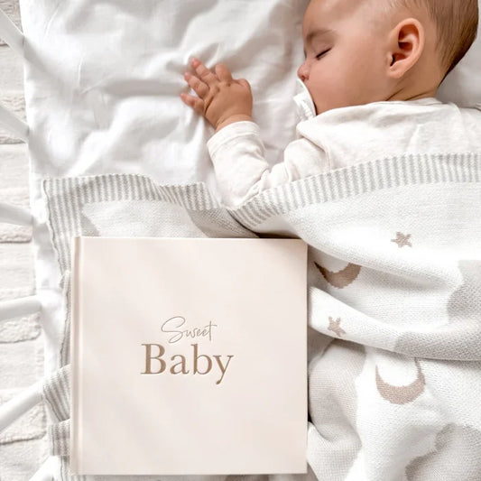 Little Love Chapters Baby Journal