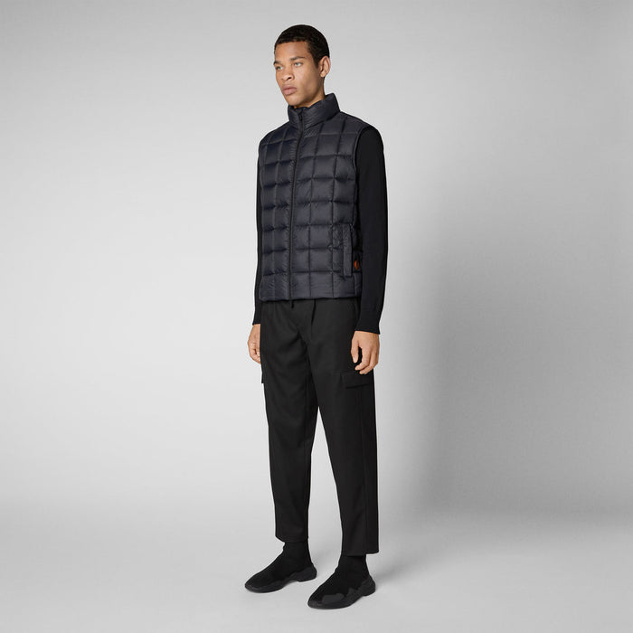 MEN'S OSWALD PUFFER VEST WITH STANDING COLLAR IN BLACK