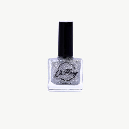 Oh-Flossy-Kids-Natural-Makeup-Silver-Glitter-Nail-Polish