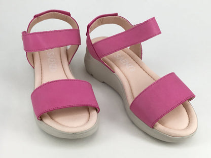 Pepe Saenz Palmer available in 2 colours
