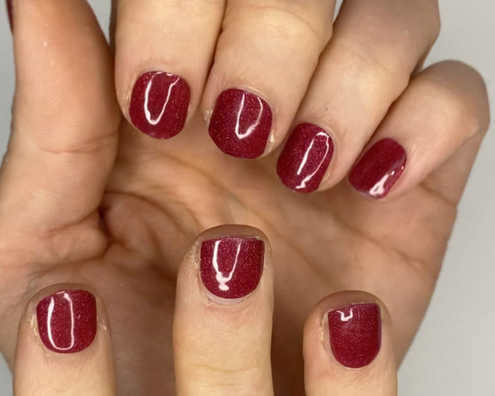 Semi-cured Gel Nail Wraps - Cherry Cats Eye
