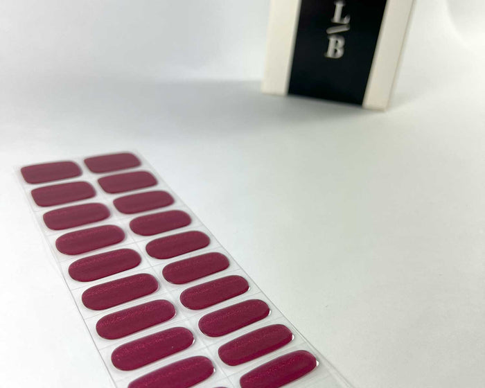 Semi-cured Gel Nail Wraps - Cherry Cats Eye