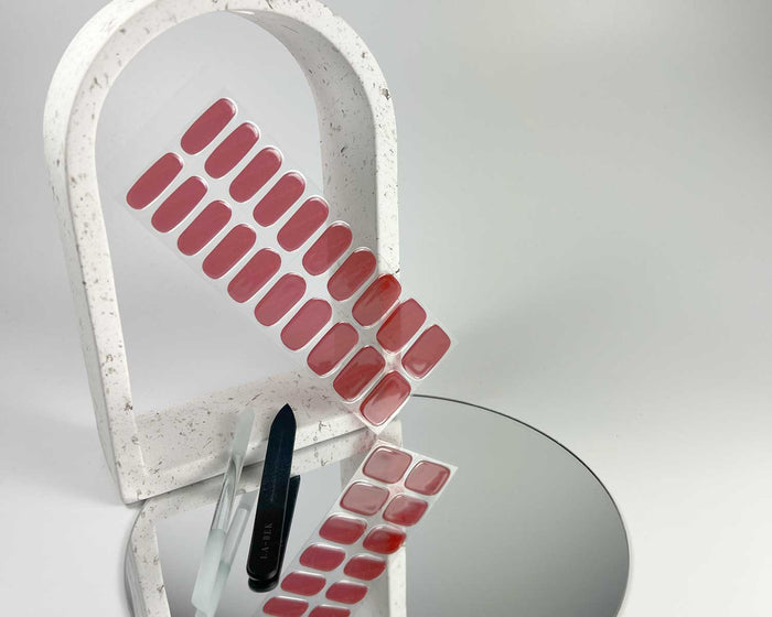 Semi-cured Gel Nail Wraps - Crimson cats eye