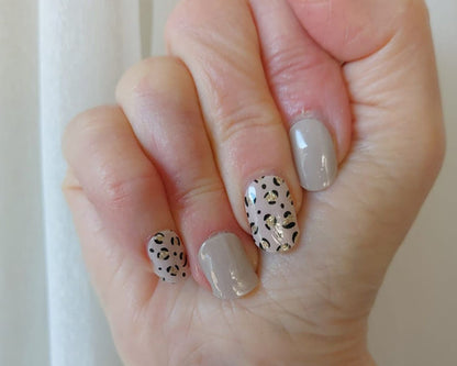 Purrluxe Blush semi-cured gel nail wraps, close-up