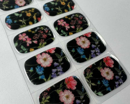 Secret Garden gel nail wraps, close-up detail