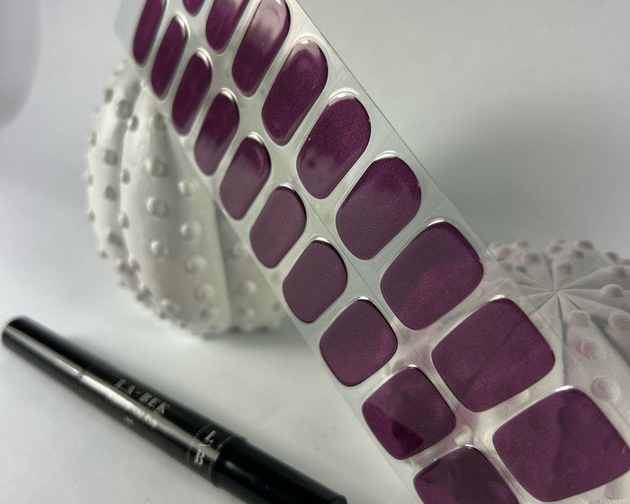 Semi-cured Gel Nail Wraps - Wine Cats Eye