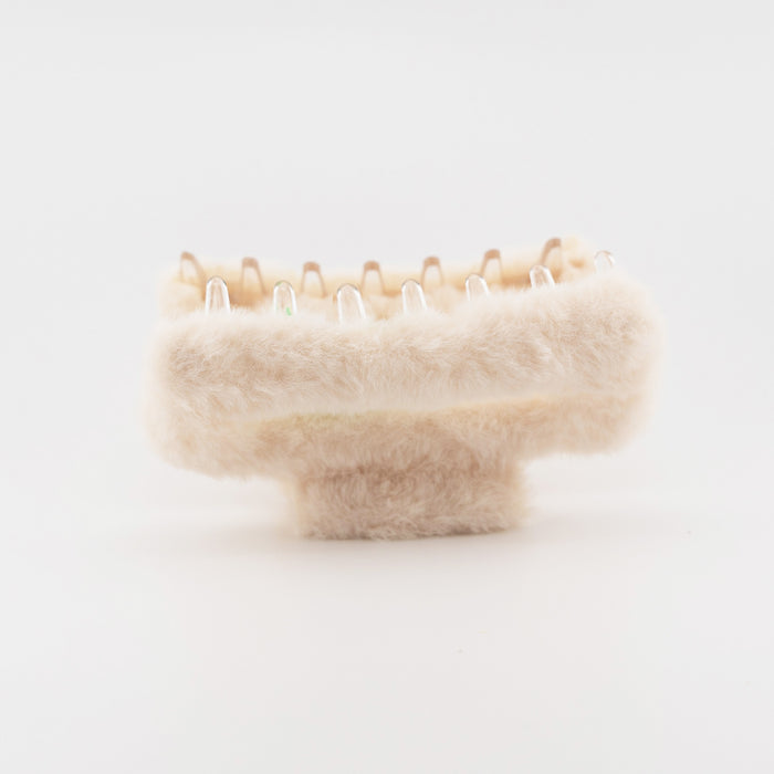 The Fluffster (Cream)