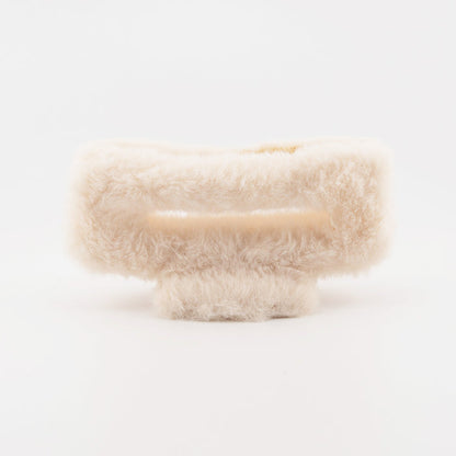 The Fluffster (Cream)